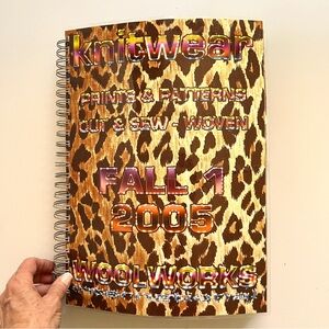 Knitwear Prints & Pattern Trend
Forecasting WOOLWORKS Fall 1 - 2005